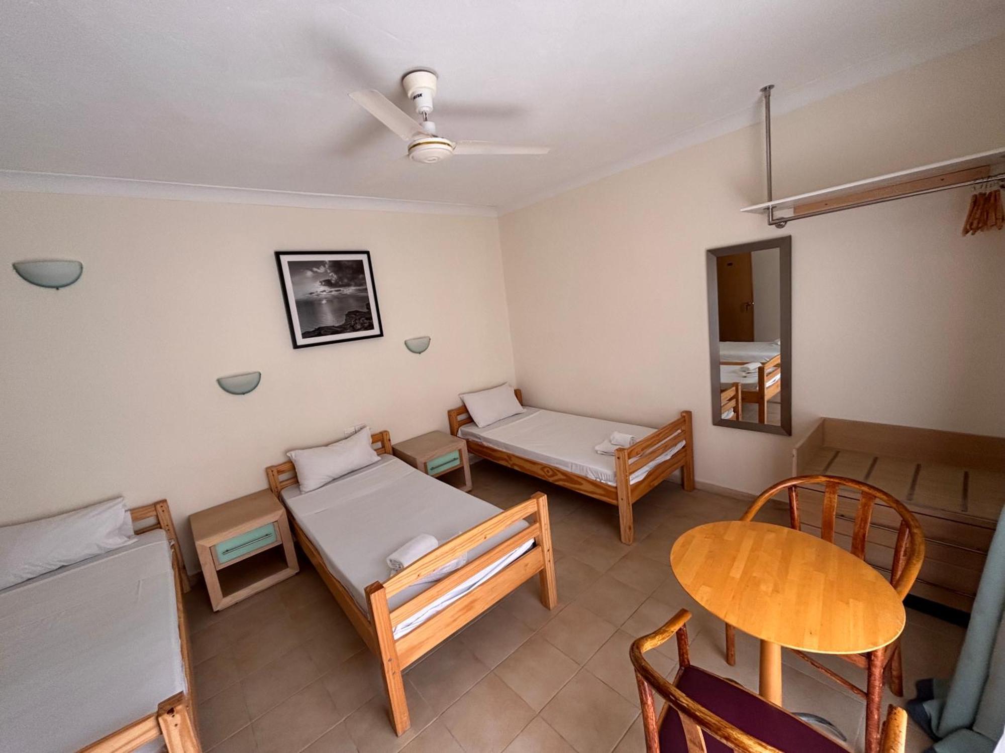 เดอะ ซานแอนตัน โฮเต็ล Aparthotel เซนต์พอลส์เบย์ ห้อง รูปภาพ